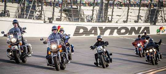 1Daytona75DIS
